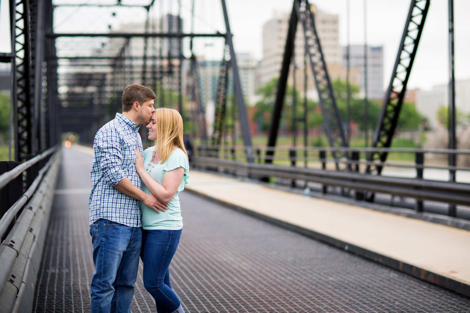 city island harrisburg engagement photography